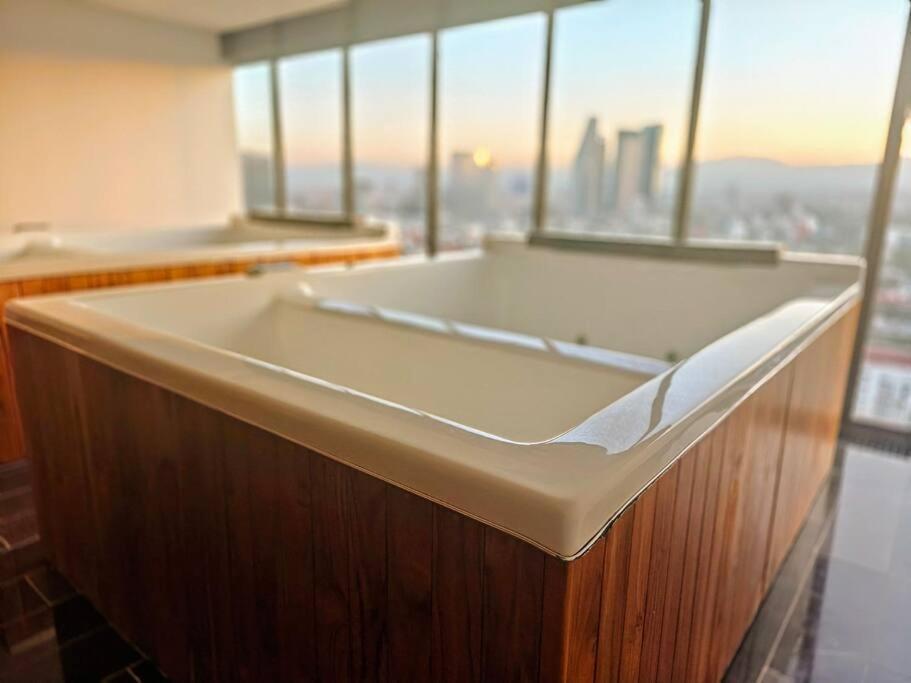 Luxury 20th-floor Loft Apartamento