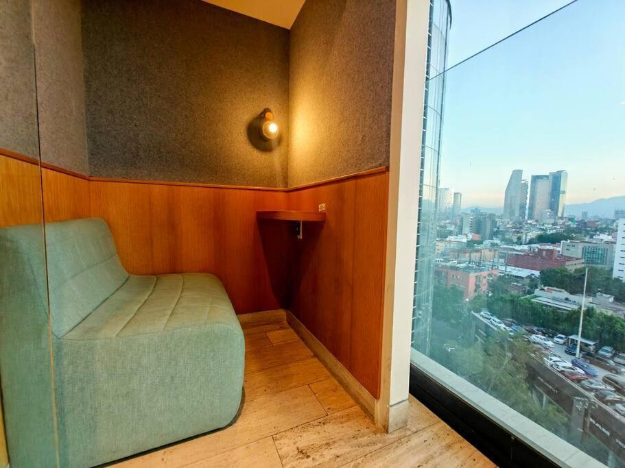 Apartment Luxury 20th-floor Loft